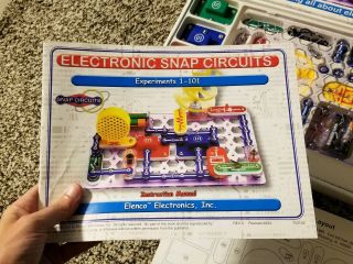 Snap Circuits Jr.  SC - 100 Electronics Discovery Kit,  Complete 2