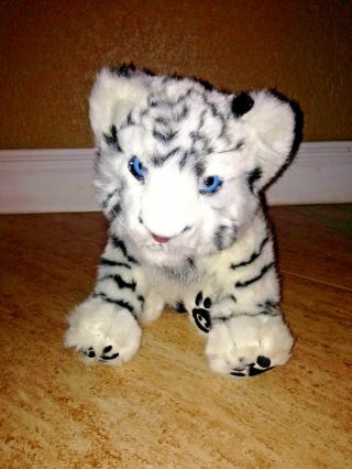 Wowwee Alive White Tiger Cub Plush Stuffed Animal Toy