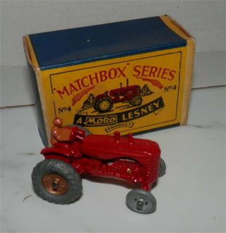 SCRIPT BOX 1950s.  MATCHBOX LESNEY.  4 Massey Harris Tractor. 3