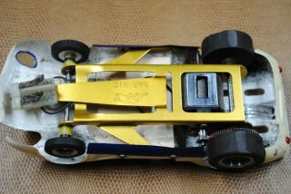GOLD GARVIC CHASSIS CAR 3