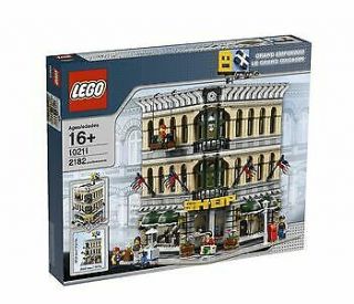 Lego 10211 Grand Emporium Box W/ Seals