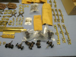 CENTRAL LOCOMOTIVE / BRASS PARTS FROM 4 KITS PLUS BRASS TENDER 10