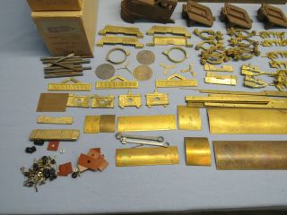 CENTRAL LOCOMOTIVE / BRASS PARTS FROM 4 KITS PLUS BRASS TENDER 8