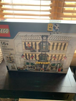 Lego Grand Emporium 10211 Creator,  Modular, .
