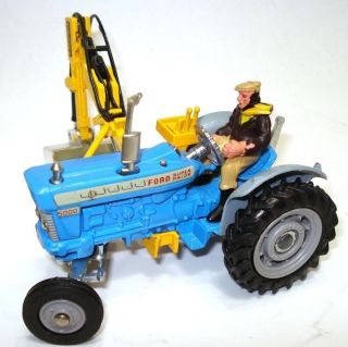 CORGI NO.  74 FORD 5000 MAJOR TRACTOR & SIDE MOUNTED TRENCHER - BOXED 3