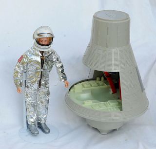Gi Joe 1966 Space Capsule With Scarface Astronaut In Suit W/helmet