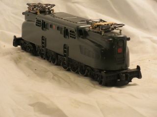 Lionel Postwar Pennsylvania 2332 O Gauge Dark Green GG1 Electric Locomotive 2