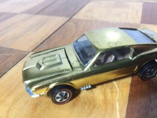 HOT WHEELS 1968 REDLINE Fast Back MUSTANG GOLD COLOR OPEN HOOD Vintage Car 9
