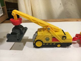 Motorized Kevin the Crane with Flatbed Cars for Thomas and Friends Trackmaster 3