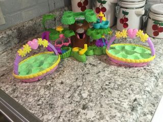 Hatchimals - Hatchery Nursery Playset With 2 Baskets