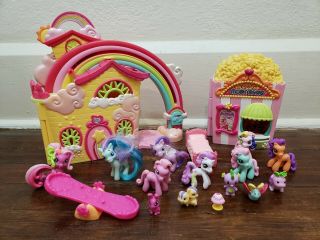 My Little Pony Ponyville Rainbow Dash 