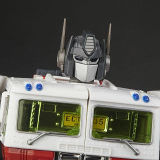 SDCC 2019 HASBRO EXCLUSIVE TRANSFORMERS GHOSTBUSTERS ECTO OPTIMUS PRIME - IN HAND 3
