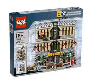 Lego Creator Modular Building Grand Emporium 10211 = Retired