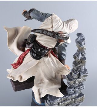 11‘’ Assassin ' s Creed Altair The Legendary Assassin PVC Statue Figure 8