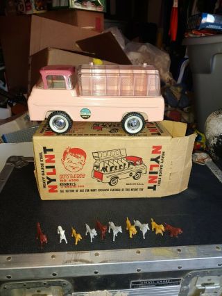 Vintage Nylint Kennel Truck No.  6200 With Box And Dogs Rare