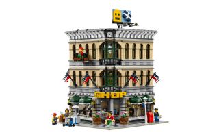 Lego Creator Grand Emporium (10211) Nib