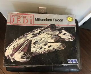 Star Wars Return Of The Jedi Millennium Falcon Complete Unbuilt Model Mpc 1989