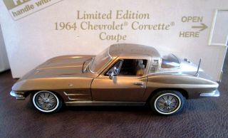 1:24 Danbury 1964 Chevrolet Corvette Coupe Sting Ray Limited Edition 2