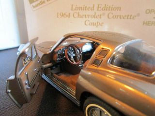 1:24 Danbury 1964 Chevrolet Corvette Coupe Sting Ray Limited Edition 5