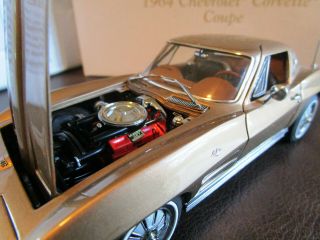 1:24 Danbury 1964 Chevrolet Corvette Coupe Sting Ray Limited Edition 7