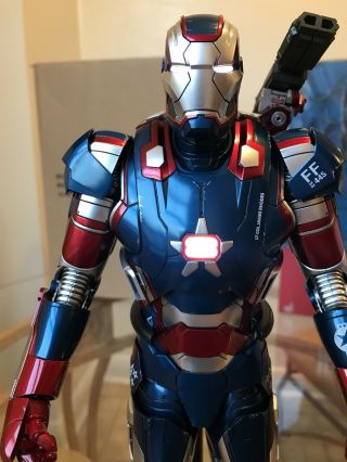 Hot Toys Iron Man 3 Iron Patriot 1/6th Scale Die Cast Figure Usa