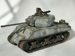 Ww2 Us M4 Sherman Tank,  1/35,  Built & Finished For Display,  Fine.  (f)