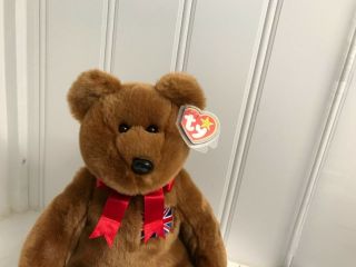 Ty Beanie Buddy - Britannia The Bear (uk Exclusive) (14 Inch) - Mwmts Stuffed Toy