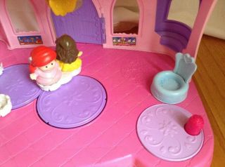 Fisher - Price Little People Disney Princess Musical Dance Castle and Accessories 8