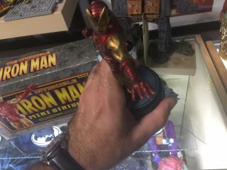 Iron Man Retro Mini Statue BOWEN DESIGNS Limited Edition - 1 Of 2 Only 4