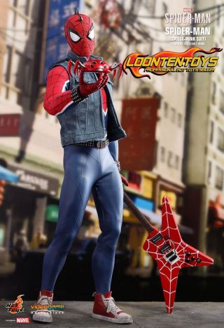Hot Toys 1/6 VGM32 – Marvel ' s Spider - Man – Spider - Man (Spider - Punk Suit) 3