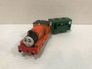 Thomas Motorized Train Billie With Green Caboose Trackmaster