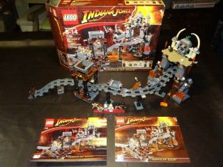 Lego - - Indiana Jones: The Temple Of Doom 7199 Complete W/ Box & Instructions