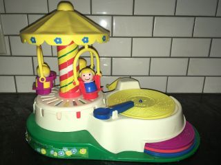 Vintage Fisher Price 1980 Change - A - Tune Carousel Little People