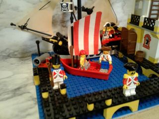Vintage LEGO 6277 IMPERIAL TRADING POST Pirate Ship Boat w/ All Mini Figs 3