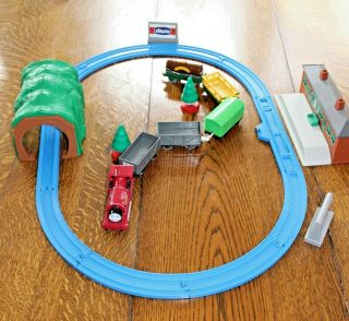 Thomas & Friends Trackmaster Spencer with 5 Cars Track and Accessories Set 2