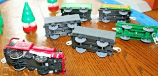 Thomas & Friends Trackmaster Spencer with 5 Cars Track and Accessories Set 5
