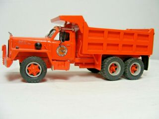 B81 MACK Tandem Dump Truck 1/48 Scale by Don Mills Models 5