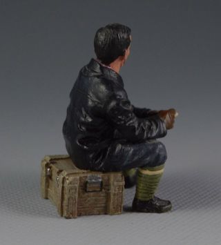 60mm metal figure Thomas Gunn ww1 German sitting on wooden Box. 2
