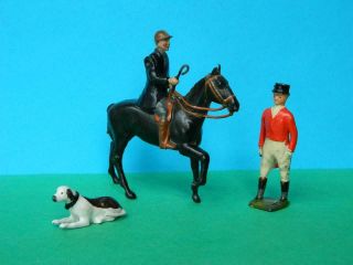 Britains Vintage Lead Hunt Mounted Huntsman With Dismounted Huntsman Fox Hound