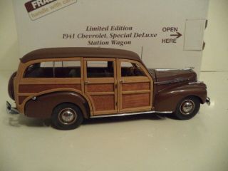 DANBURY CHEVY SPECIAL DELUXE STATION WAGON 1941 1/24 SCALE. 5