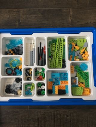 LEGO Education WeDo 2.  0 Core Set 45300 2