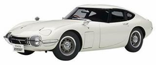 Autoart 1/18 Toyota 2000gt White Finished Product