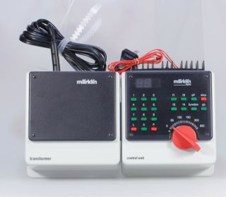 Märklin 6021 Digital Control & 6001 42 Watt Transformer For H.  O.  Maxi One Gauge