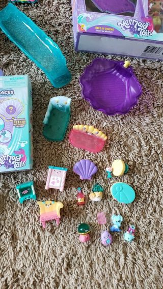 Shopkins Happy Places Mermaid Reef Retreat Day Spa Dive in Dining Playset Dolls 5