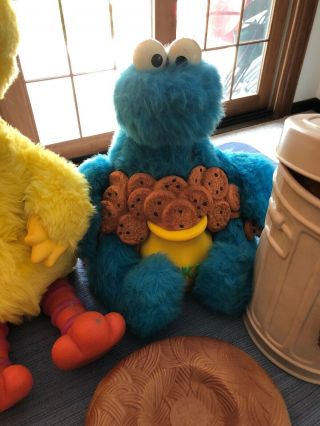 Vintage 1980s Ideal Talking Big Bird W Nest,  Cookie Monster And Oscar The Grouch 3