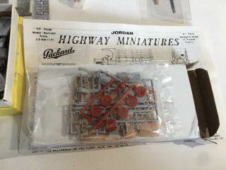 Fine Scale Miniatures Ho Scale Model Train Building Kit Chippy Hollow Hardware 10