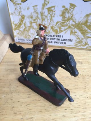 5 Mounted British Cavalry Lancers Toy soldiers Armies In Plastic Painted 5
