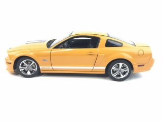 Autoart 2007 Ford Mustang Shelby Gt Coupe Limited Edition Orange 1:18 Diecast