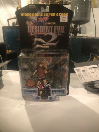 Resident Evil 2 Claire Redfield And Zombie Cop 1998 Action Figure