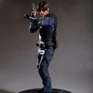 Resident Evil Leon Scott Kennedy 1/6 Scale Pvc Figure No Box 32cm